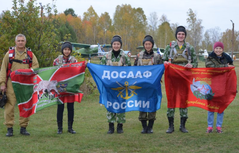 Курсанты ВПК «БАРС» покоряют небо