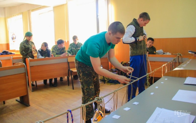 Межвузовский турнир по вязанию узлов 