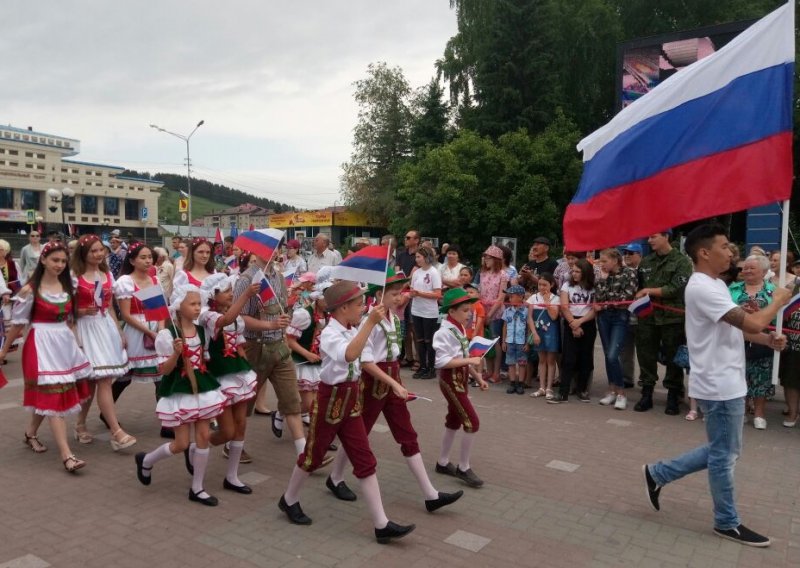 Немецкий культурный центр ГАГУ принял участие в фестивале национальных культур